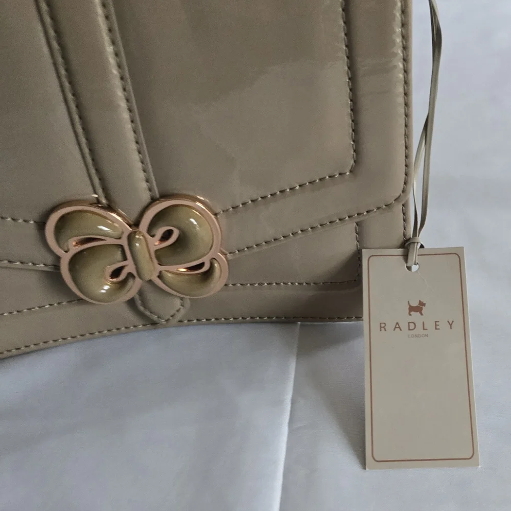 Radley London D'Arblay Taupe Patent Leather Purse Clutch NO STRAP New